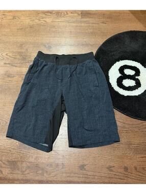 Lululemon T.H.E Shorts Linerless Abstract Workout Shorts Mens MD Rare